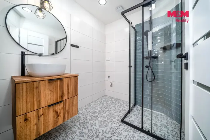 Prodej bytu 2+1, Praha - Dejvice, Kafkova, 43 m2
