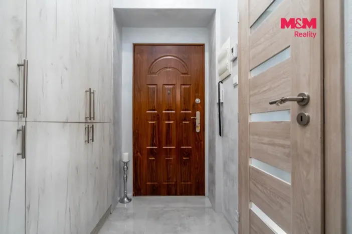 Prodej bytu 1+kk, Hradec Králové, Škroupova, 34 m2