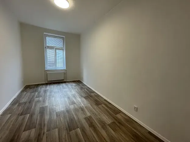 Pronájem bytu 3+kk, Praha, Bubenečská, 80 m2