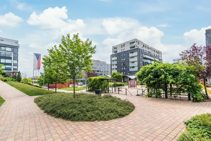 Pronájem bytu 2+kk, Praha - Stodůlky, náměstí Junkových, 49 m2