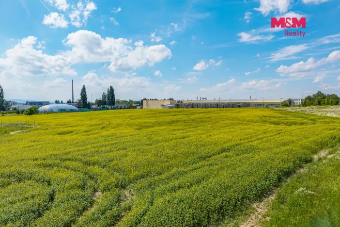Prodej komerčního pozemku, Vráto, 15724 m2