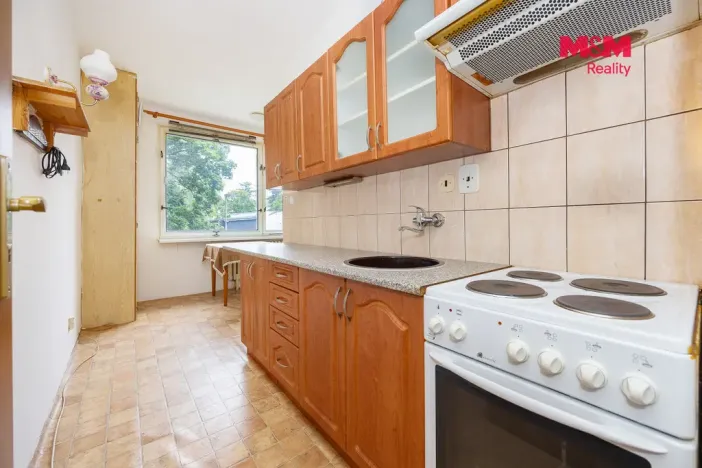 Prodej bytu 2+1, Lázně Bohdaneč, Na Lužci, 60 m2