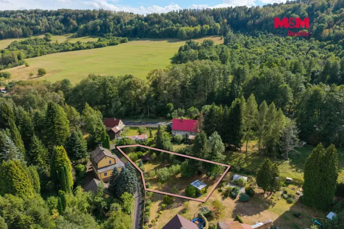 Prodej pozemku pro bydlení, Krásný Les - Damice, 897 m2