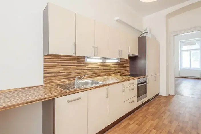 Pronájem bytu 2+1, Praha - Vinohrady, Francouzská, 63 m2