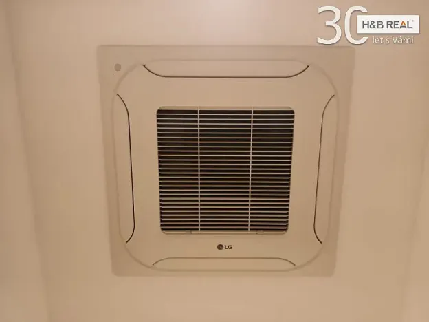 Pronájem kanceláře, Zlín, Rašínova, 58 m2