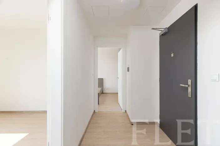 Pronájem bytu 2+kk, Praha - Řeporyje, Haenkeho, 48 m2