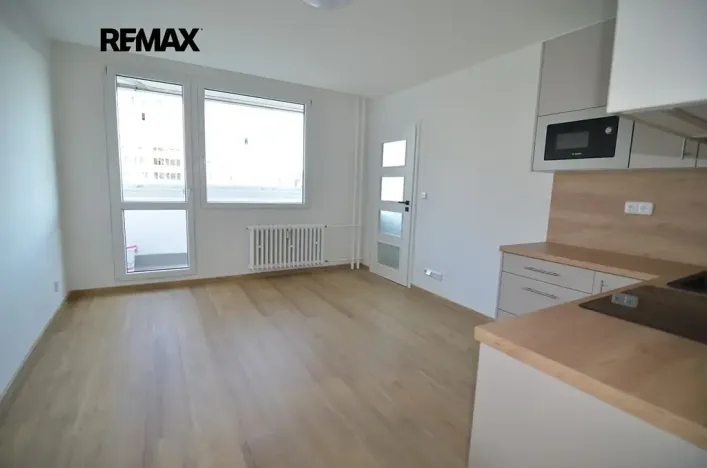 Pronájem bytu 2+kk, Praha - Krč, Ružinovská, 33 m2