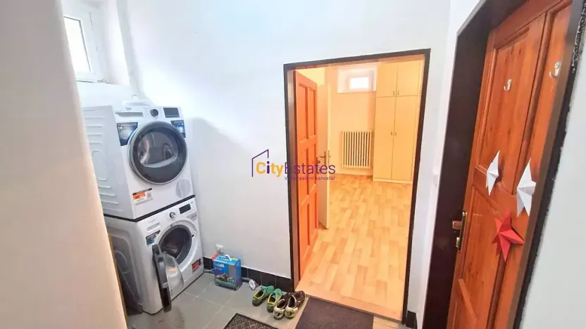 Pronájem bytu 1+kk, Praha - Smíchov, Ke Klimentce, 27 m2
