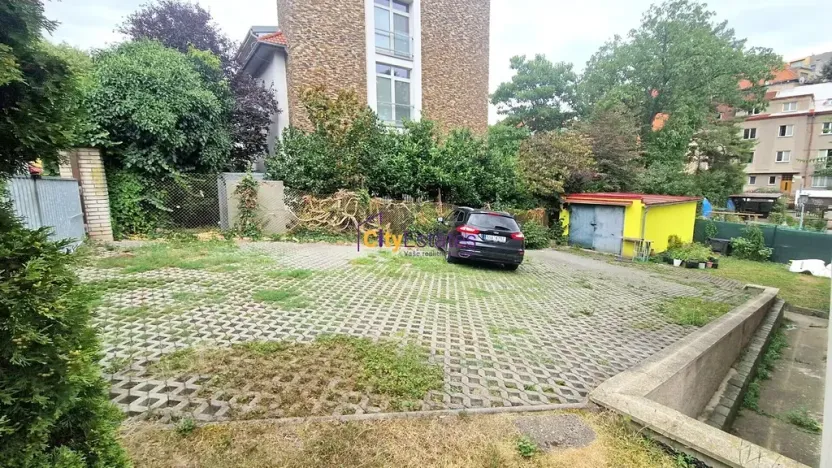 Pronájem bytu 1+kk, Praha - Smíchov, Ke Klimentce, 27 m2