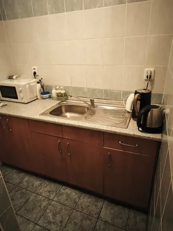 Pronájem kanceláře, Brno, Pod sídlištěm, 10 m2