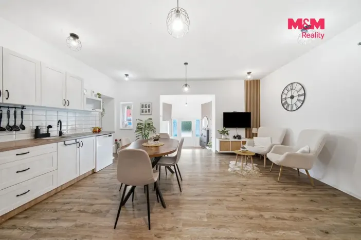 Prodej rodinného domu, Malíkov, 180 m2
