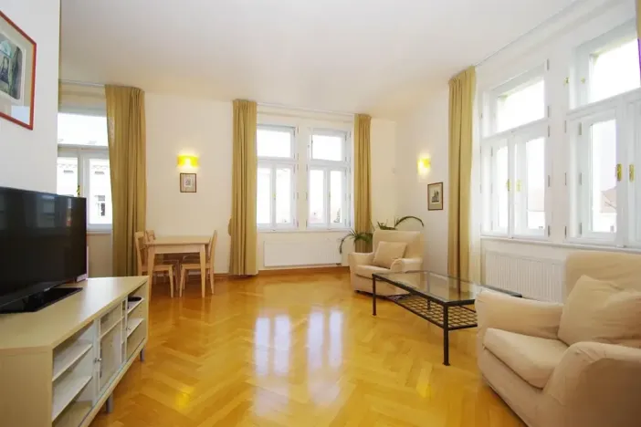 Pronájem bytu 2+kk, Praha - Malá Strana, Újezd, 73 m2