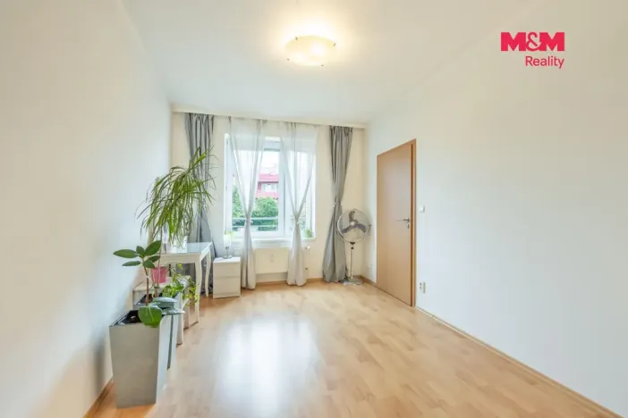 Pronájem bytu 2+kk, Praha - Stodůlky, Švejcarovo náměstí, 54 m2