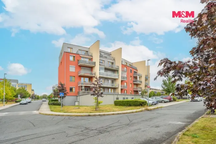 Pronájem bytu 2+kk, Praha - Stodůlky, Švejcarovo náměstí, 54 m2