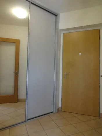 Pronájem bytu 2+kk, Praha - Podolí, Nedvědovo náměstí, 51 m2