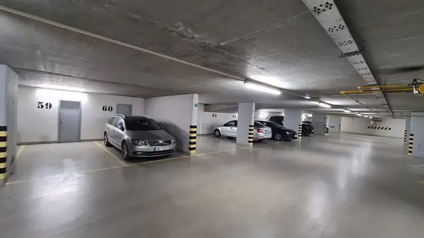 Pronájem bytu 2+kk, Praha - Podolí, Nedvědovo náměstí, 51 m2