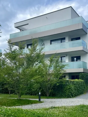Pronájem bytu 1+kk, Praha - Jinonice, Kloudova, 57 m2