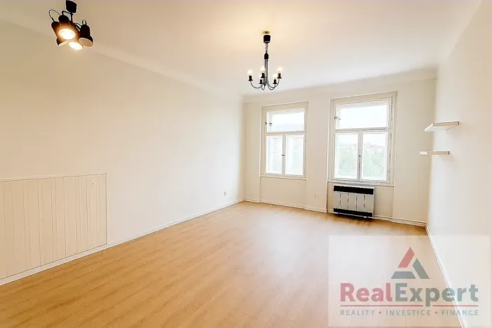 Pronájem bytu 2+1, Praha - Vinohrady, Čáslavská, 59 m2