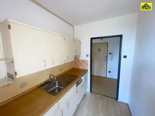 Prodej bytu 1+1, Tábor, 30 m2