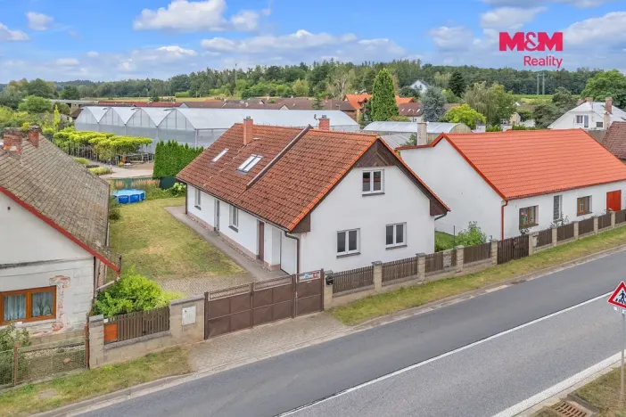 Prodej rodinného domu, Zdechovice, 201 m2
