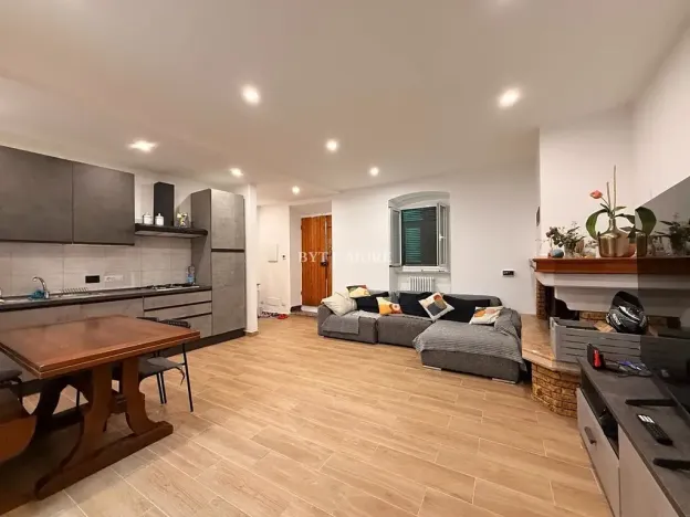Prodej rodinného domu, Mele, Itálie, Via Comun, 74 m2