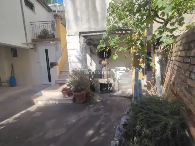 Prodej bytu 1+1, Scalea, Itálie, Via del Mulino, 35 m2