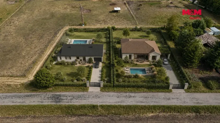 Prodej pozemku pro bydlení, Strenice, 2185 m2