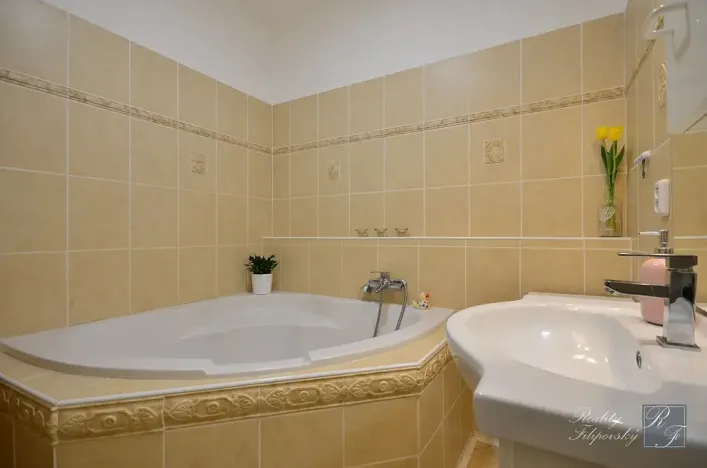 Pronájem bytu 2+1, Chlumec, Stradovská, 65 m2