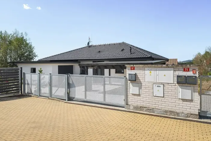Prodej rodinného domu, Benešov, 148 m2