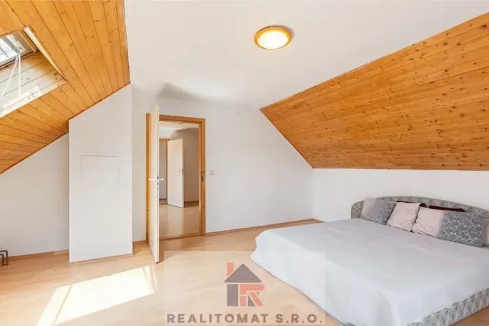 Prodej rodinného domu, Kounice, 130 m2