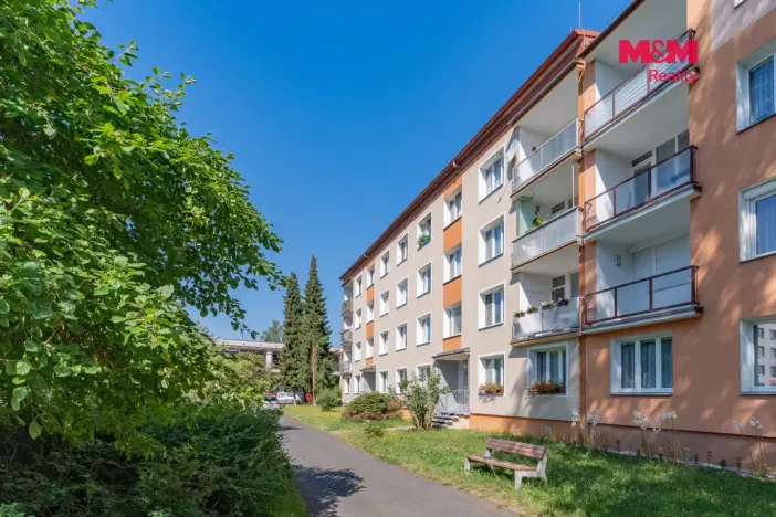 Prodej bytu 3+1, Mariánské Lázně - Úšovice, Hroznatova, 60 m2
