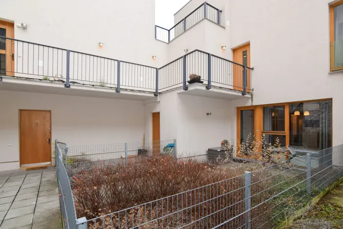 Pronájem bytu 1+kk, Praha - Žižkov, Štítného, 34 m2