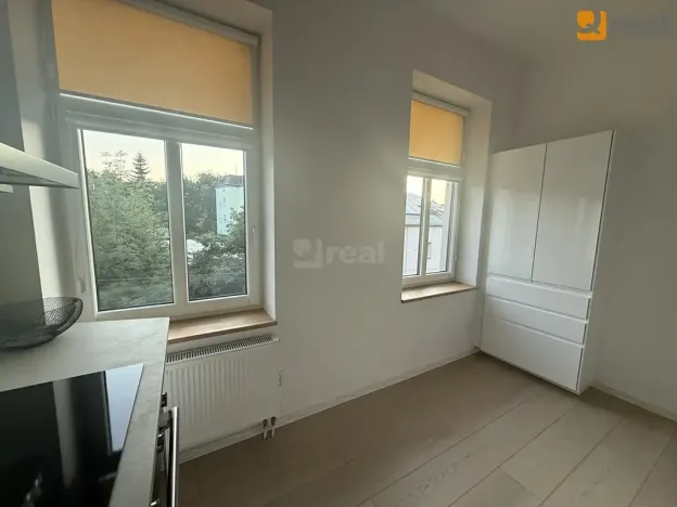 Prodej bytu 3+1, Liberec, Hanychovská, 79 m2