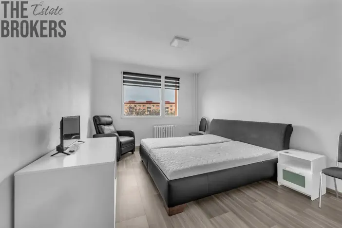 Prodej bytu 2+1, Ústí nad Labem - Severní Terasa, Kmochova, 61 m2