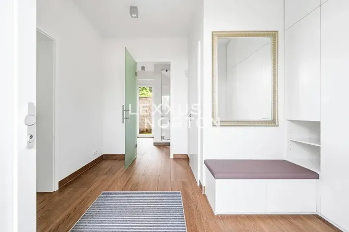 Pronájem rodinného domu, Praha - Břevnov, Falcká, 500 m2