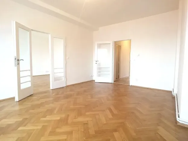 Pronájem bytu 2+1, Praha - Smíchov, Štefánikova, 77 m2