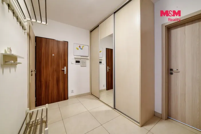 Pronájem bytu 3+1, Cheb, Do Zátiší, 77 m2