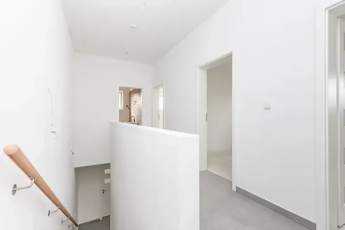 Prodej rodinného domu, Milovice, Modřínová, 137 m2