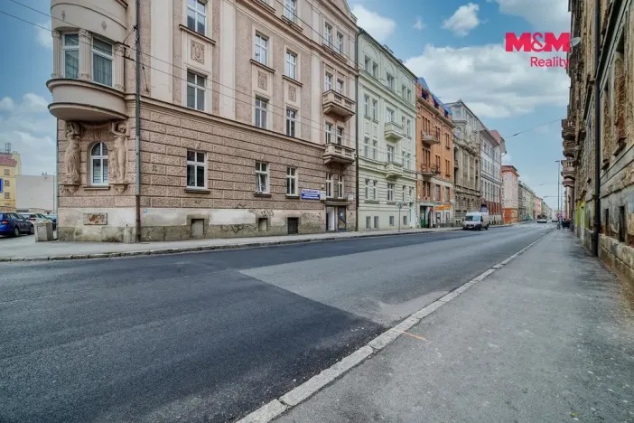 Prodej obchodního prostoru, Plzeň - Jižní Předměstí, Koperníkova, 46 m2
