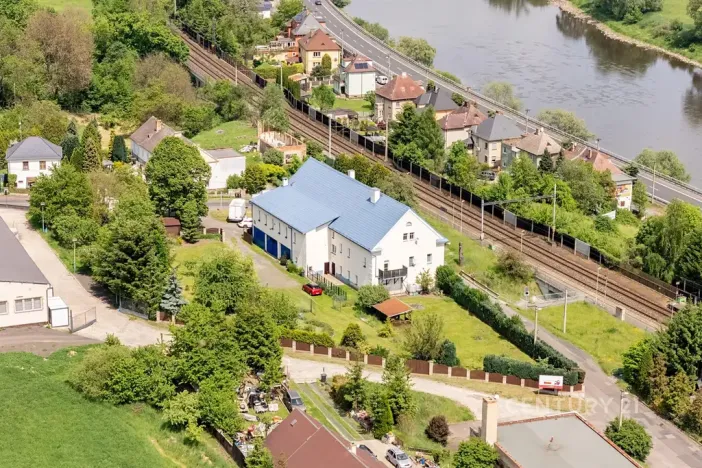 Prodej komerční nemovitosti, Děčín, Vilsnická, 900 m2