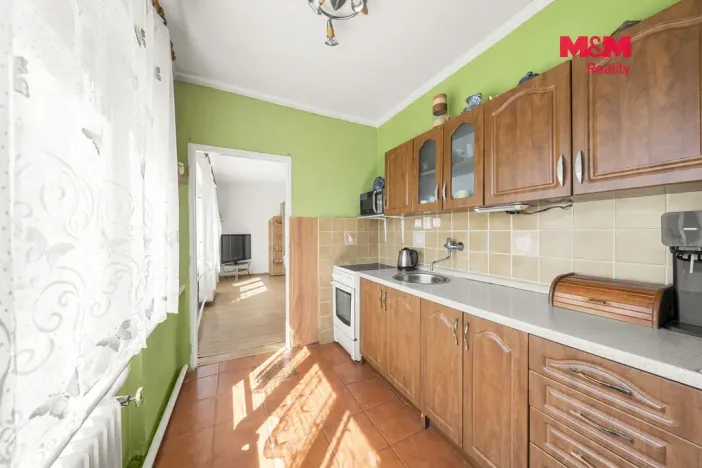 Prodej bytu 3+1, Janská, 80 m2