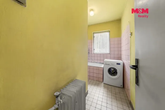 Prodej bytu 3+1, Janská, 80 m2