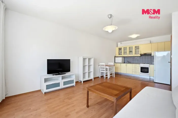 Prodej bytu 2+kk, Praha, Na břehu, 56 m2