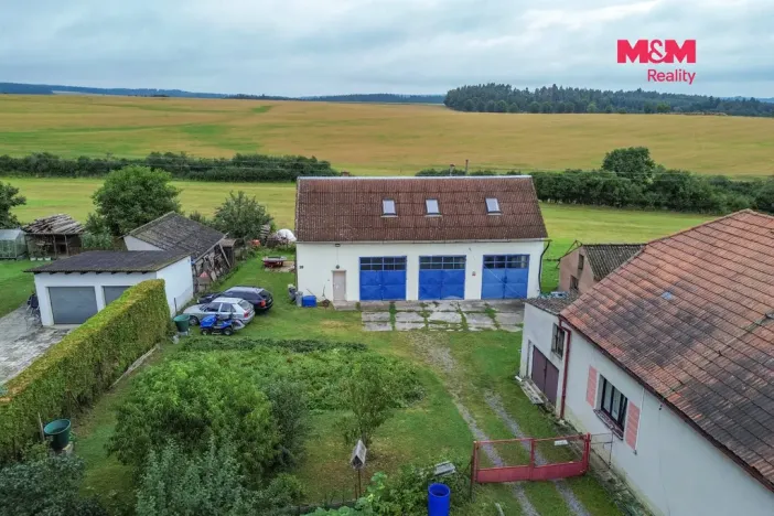Prodej rodinného domu, Bohy, 152 m2