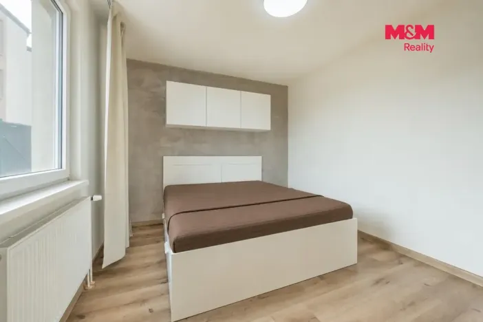 Pronájem bytu 3+1, Hostouň, U Tvrze, 70 m2