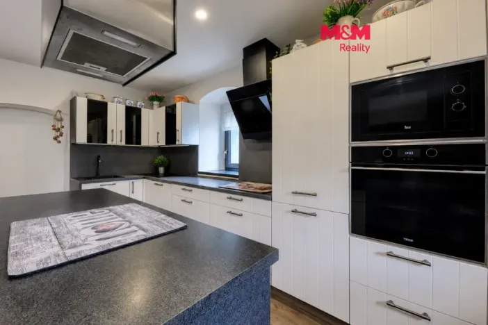 Prodej rodinného domu, Staré Sedlo, Sokolovská, 200 m2