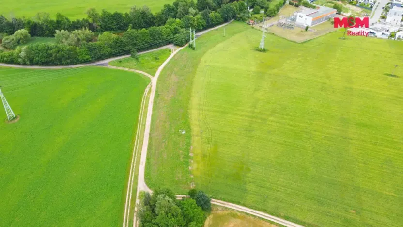 Prodej komerčního pozemku, Hradec Králové - Třebeš, 6364 m2