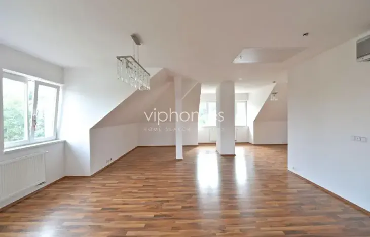 Pronájem vily, Praha - Smíchov, 413 m2