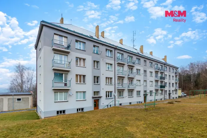 Prodej bytu 3+1, Bukovany, 84 m2