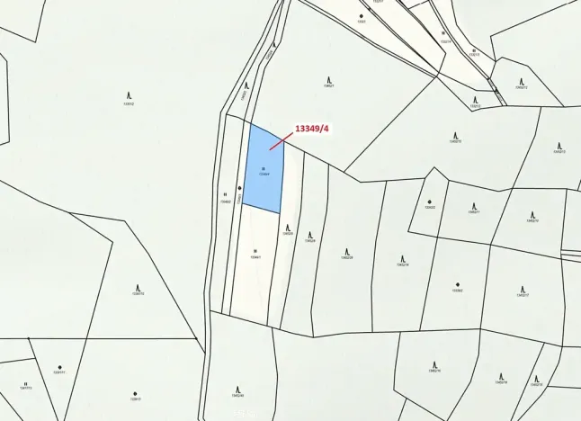 Dražba louky, Hovězí, 1222 m2